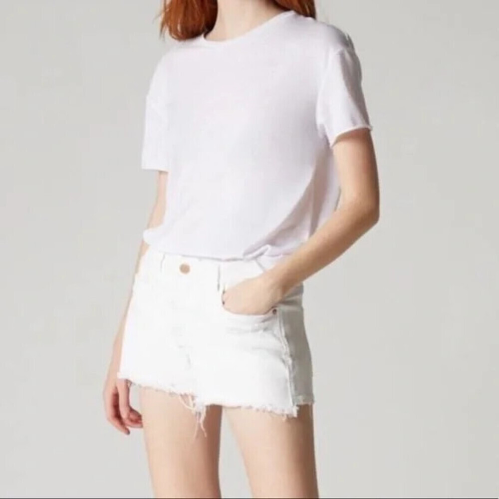 Blank NYC women's The Essex Classic Cut-Off Shorts In White Size 26 $92